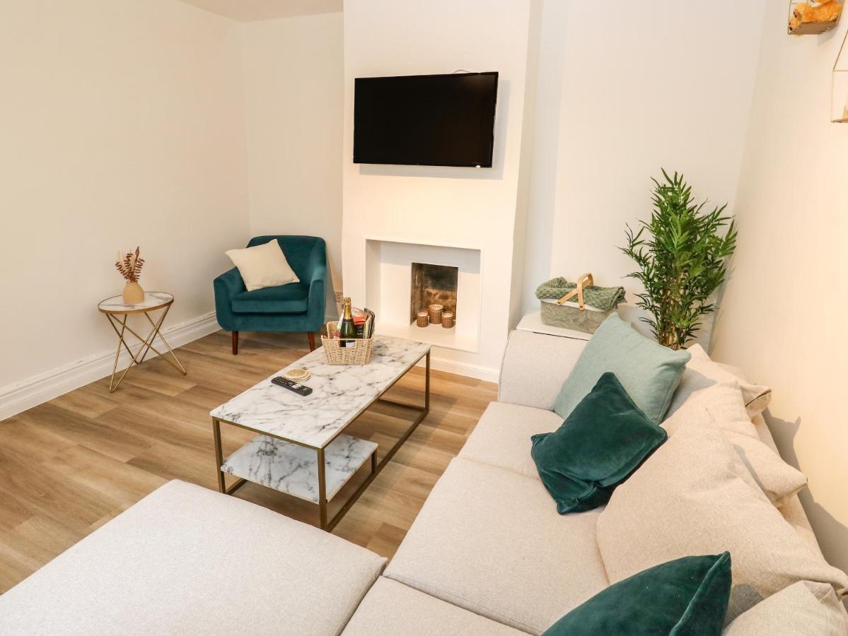 Alma Cottage バクストン エクステリア 写真