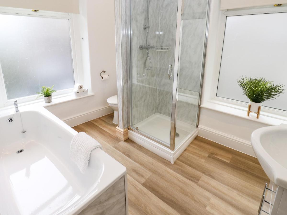 Alma Cottage バクストン エクステリア 写真