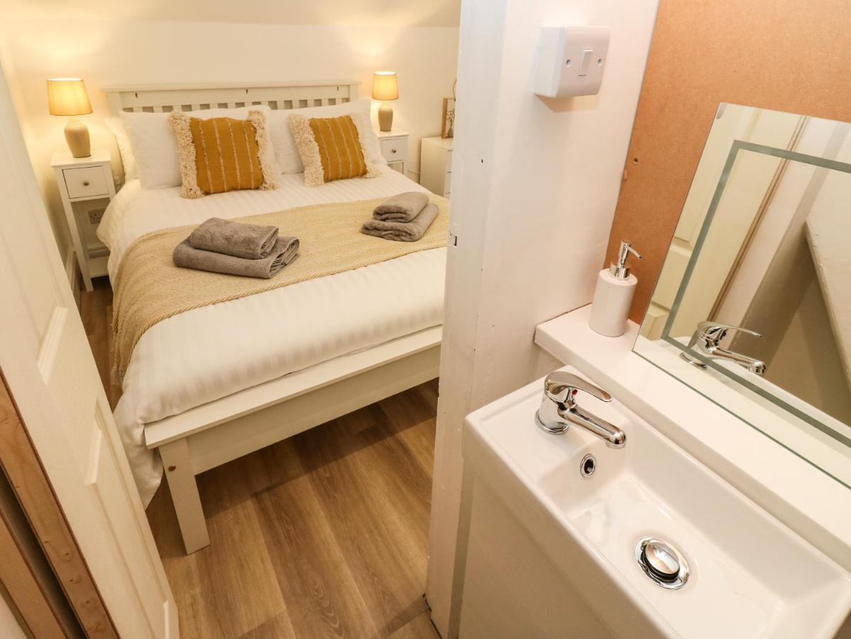 Alma Cottage バクストン エクステリア 写真